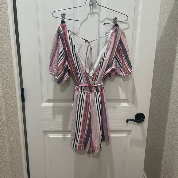 Trixxi Juniors' Open-Back Striped - Picture 3 of 7